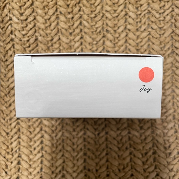 Rare Beauty Soft Pinch Luminous Powder Blush Compact Shade JOY -‎ NEW - Picture 7 of 13